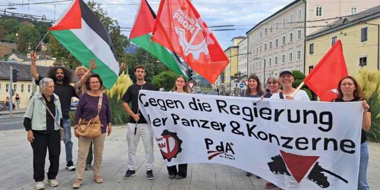 “Nein zum imperialistischen Krieg, Nein zur Militarisierung, Nein zur Hochrüstung!”