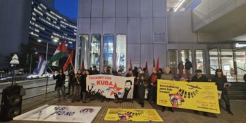 Während Washington Bomben liefert, liefert Havanna Solidarität.