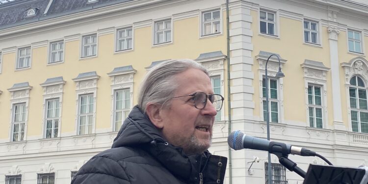 ¡Viva Cuba socialista!